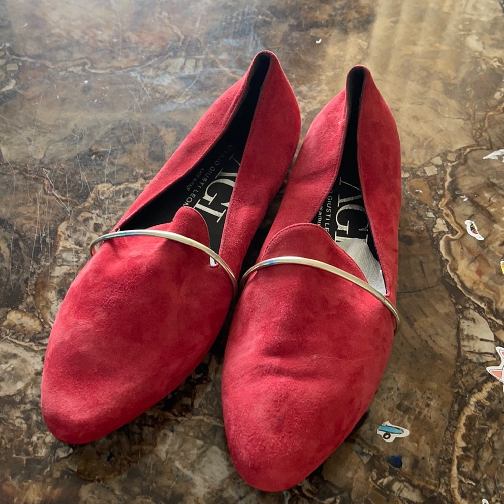AGL flats